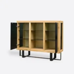 Dębowa komoda ze szkłem MOCCA