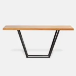 Tisch aus Eichenholz auf einem Metallgestell LIBRO