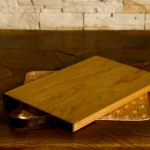 Kuchenna deska dębowa z uchwytem