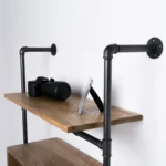 Loftowy regał z drewna i metalu DENAR