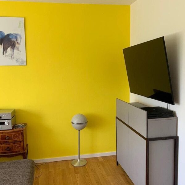 Nowoczesna designerska komoda z drewna litego i płyty z szufladami do salonu BOSTON