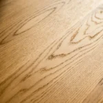 Elegancki stół z dębowego drewna litego do jadalni salonu NESCA