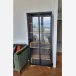 Dębowa witryna NORD - dąb naturalny, płyta czarna