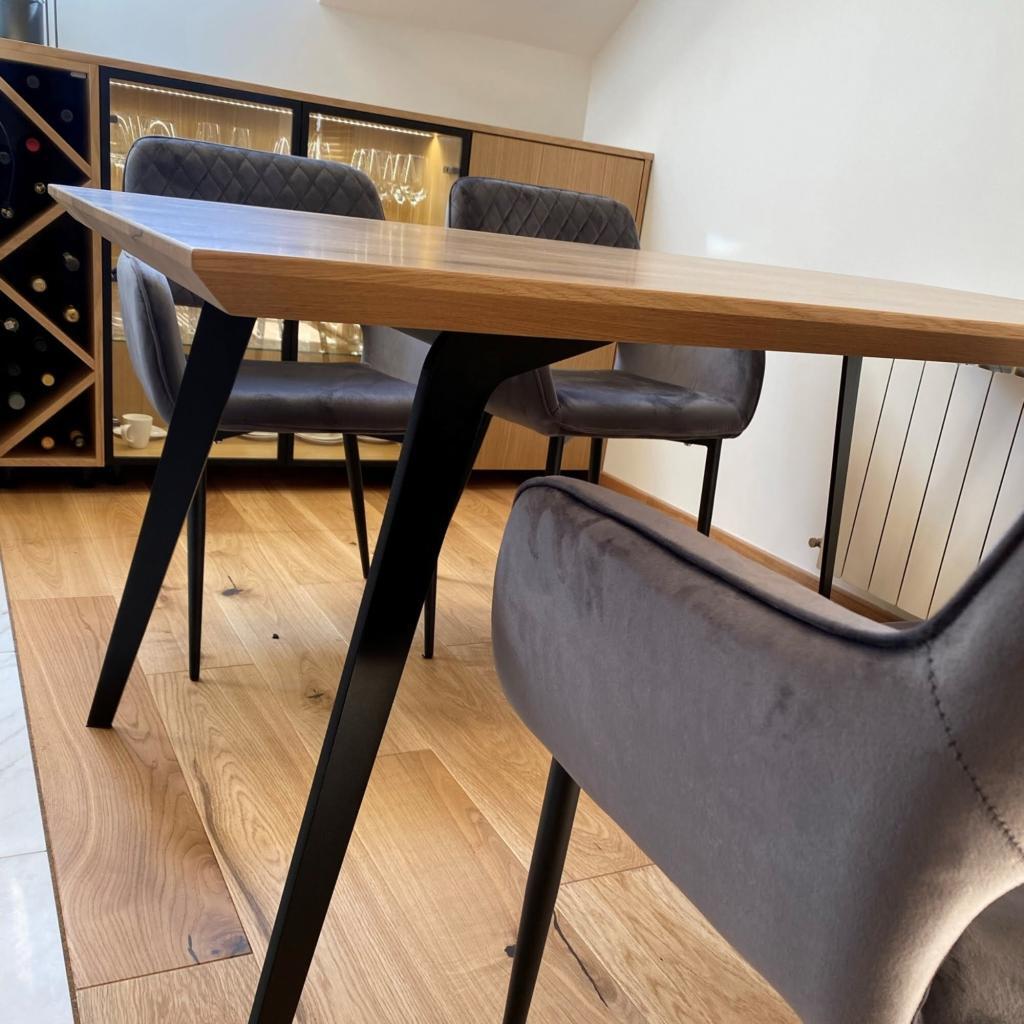 Blat dębowy lakierowany olejowany - szwajcarskie krawędzie