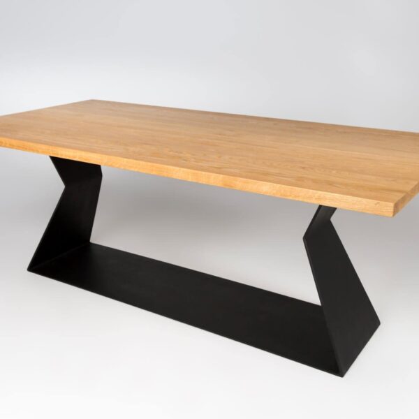 Tisch aus Massivholz PHARELL