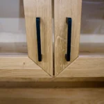 dębowy kredens do salonu MONTE (11)