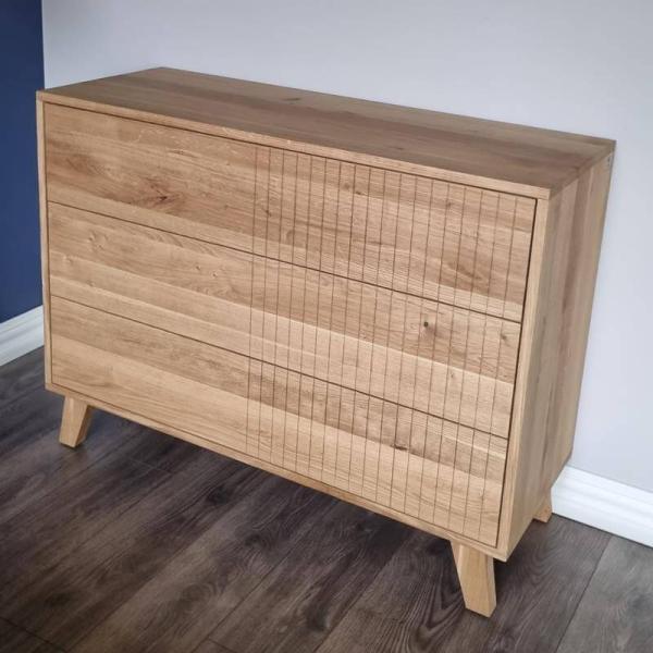 Dębowa komoda z szufladami do sypialni na wymiar NESS