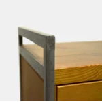 Industrieller Alkoholbar aus Holz