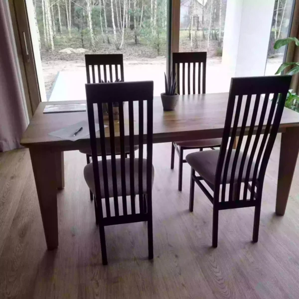 Stół z drewnianym litego do salonu MOVA