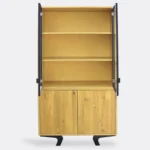 Designer-Eichenholz-Vitrine aus Massivholz für das Wohnzimmer VITA
