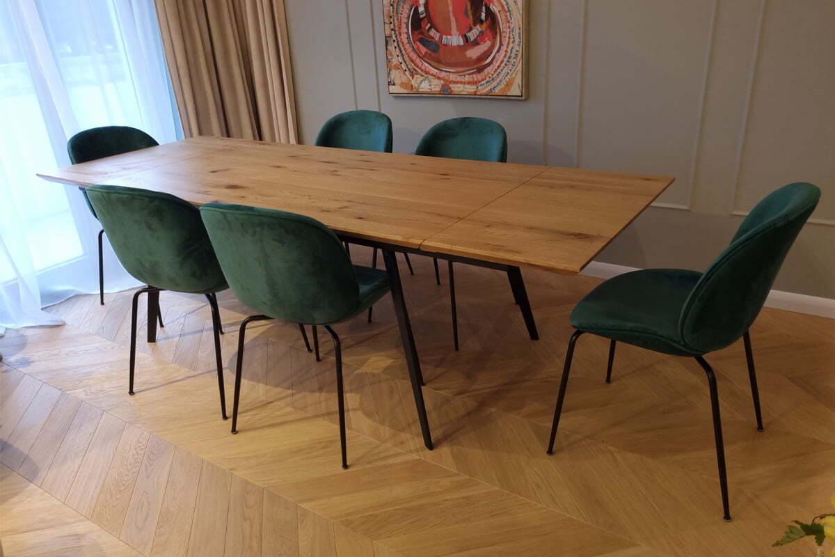 Jaki stół drewniany wybrać do jadalni stół z drewnianym blatem metalowymi nogami do salonu jadalni RaWood Producent