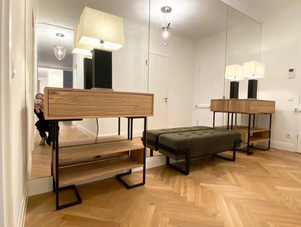 Grewniana konsola DAVOS