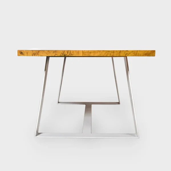 Moderner Esstisch aus Eichenholz für das Esszimmer MERE
